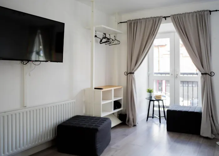 Amica Guesthouse
